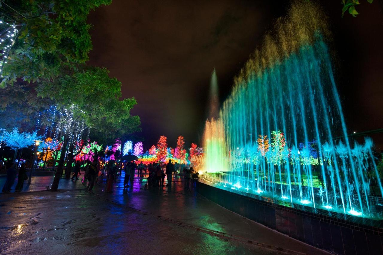 Sinar Rasa Homestay At I-Soho, I-City Σαχ Αλάμ Εξωτερικό φωτογραφία Fountain of Wishes