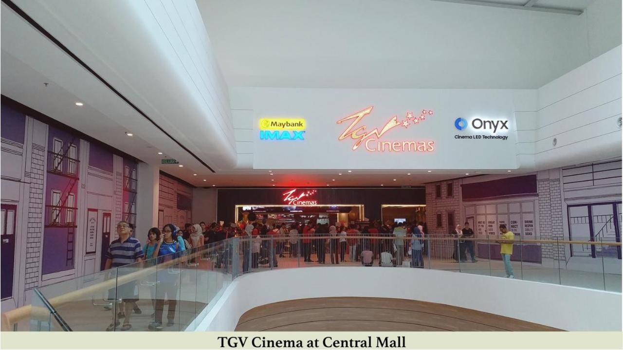 Sinar Rasa Homestay At I-Soho, I-City Σαχ Αλάμ Εξωτερικό φωτογραφία TGV Cinemas at Central Mall